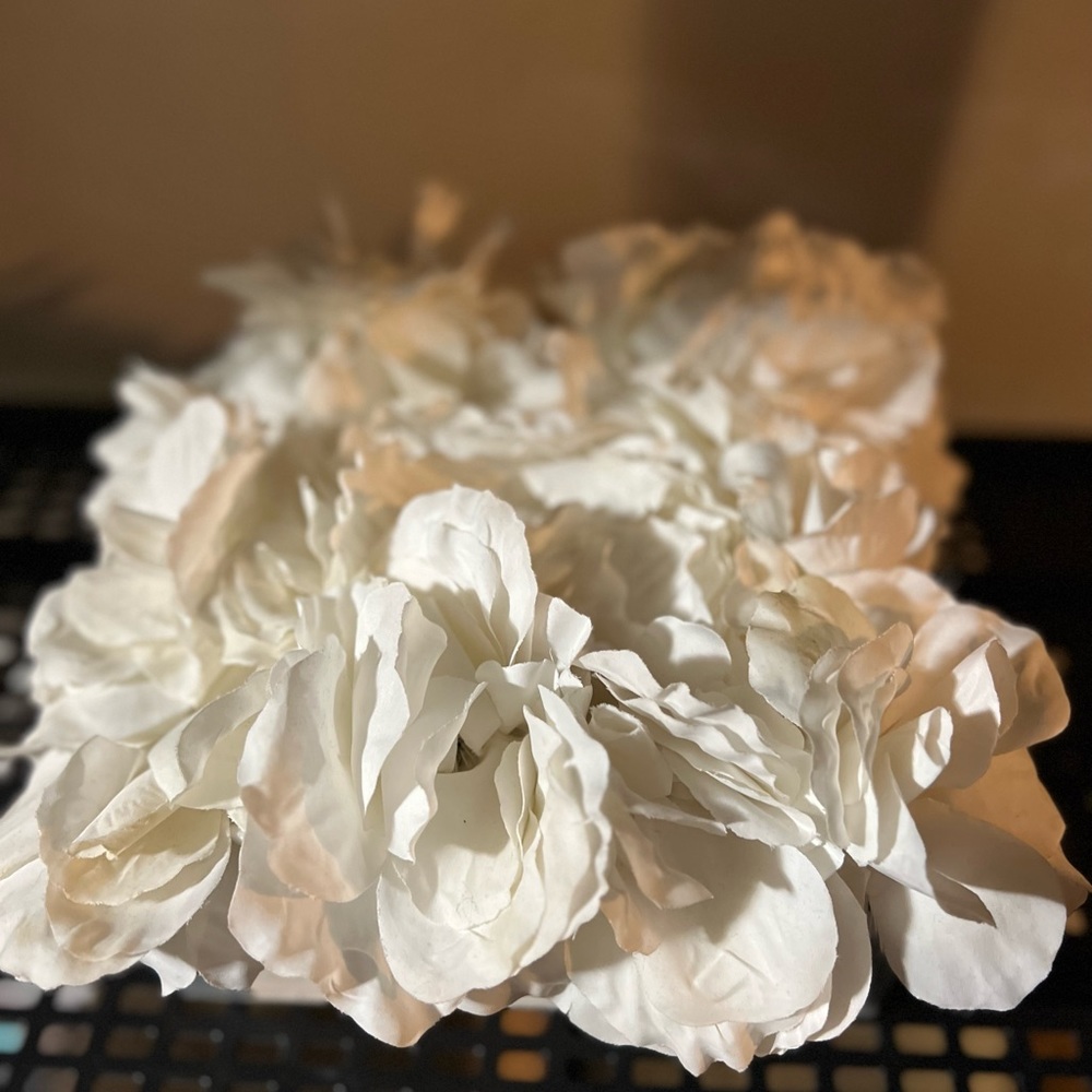 White Flower Decor Box - Picture 2 of 2